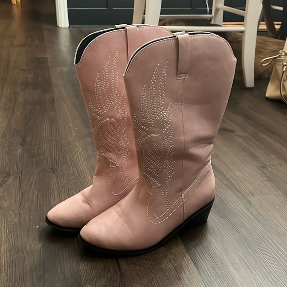 Baby Pink cowboy boots size 7 - Picture 1 of 5